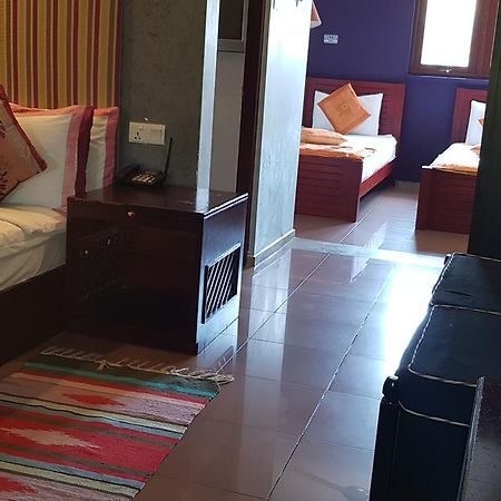 The Canes Boutique Hotel Коломбо Экстерьер фото