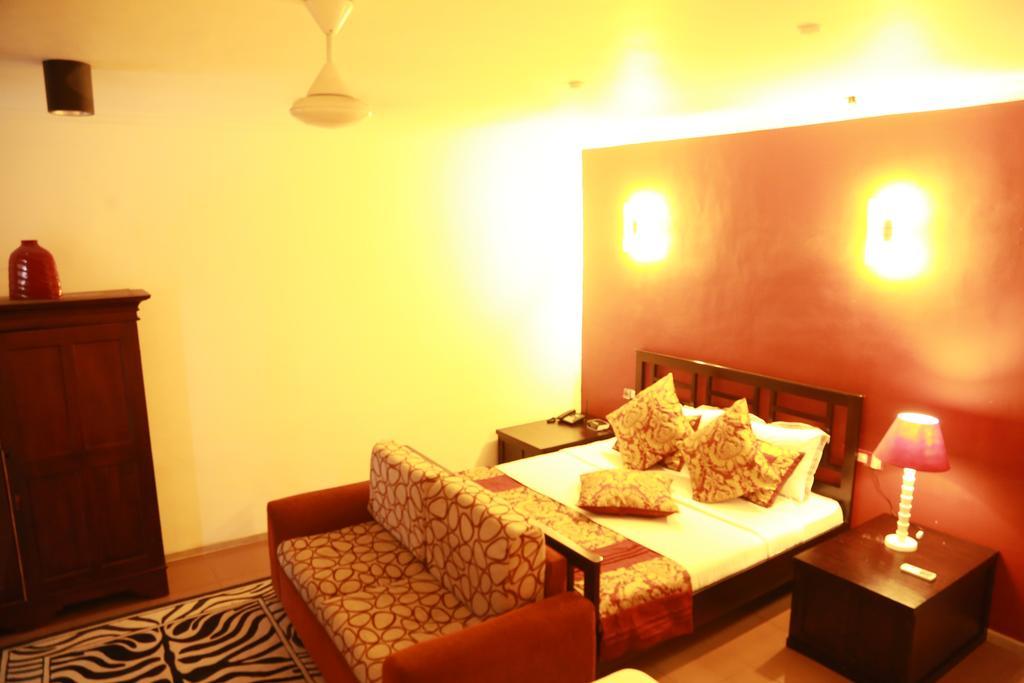 The Canes Boutique Hotel Коломбо Экстерьер фото