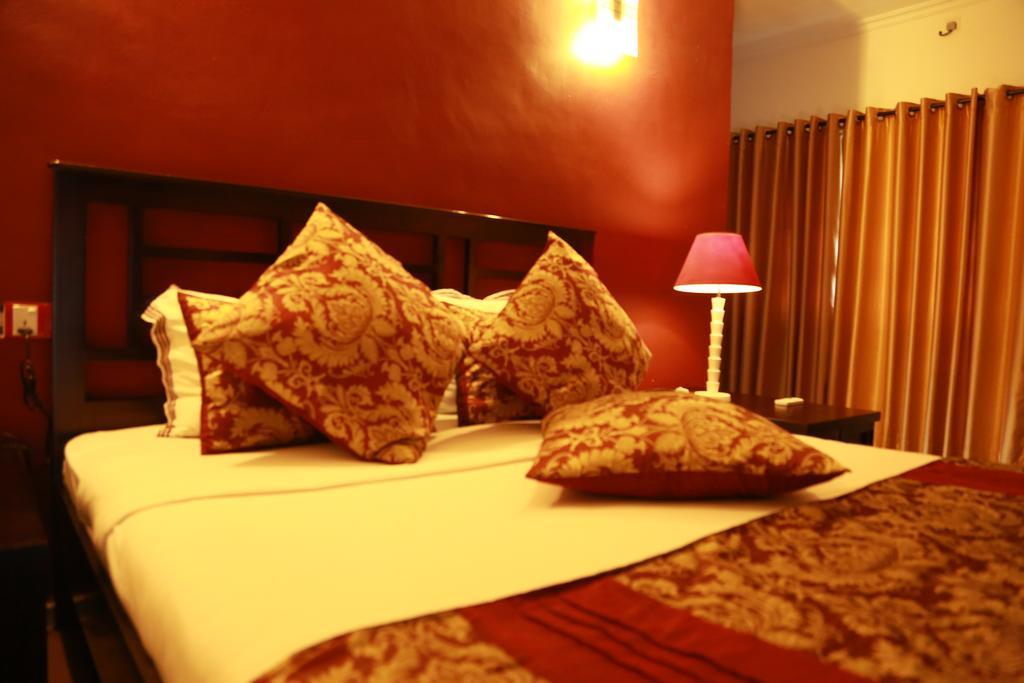 The Canes Boutique Hotel Коломбо Номер фото