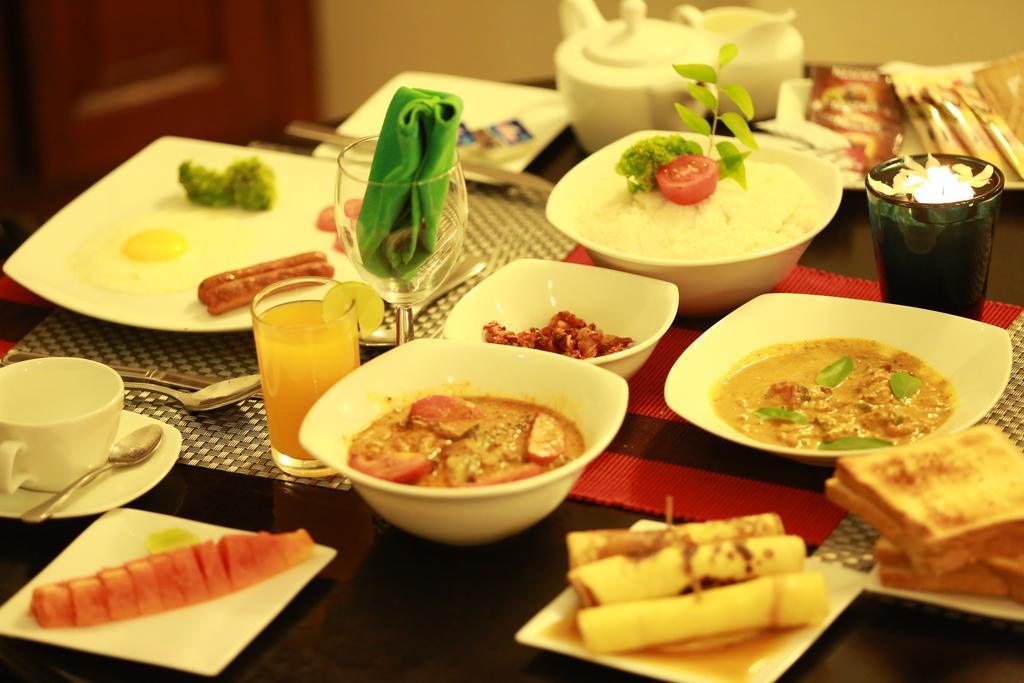 The Canes Boutique Hotel Коломбо Экстерьер фото