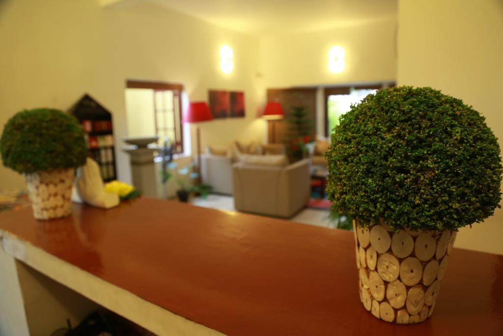 The Canes Boutique Hotel Коломбо Экстерьер фото