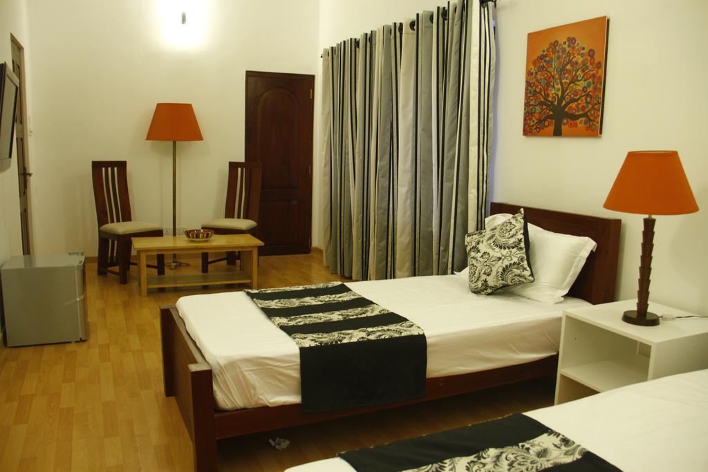 The Canes Boutique Hotel Коломбо Номер фото