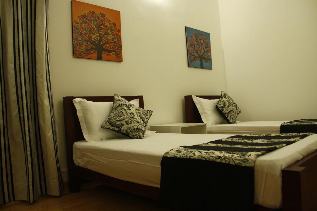 The Canes Boutique Hotel Коломбо Экстерьер фото