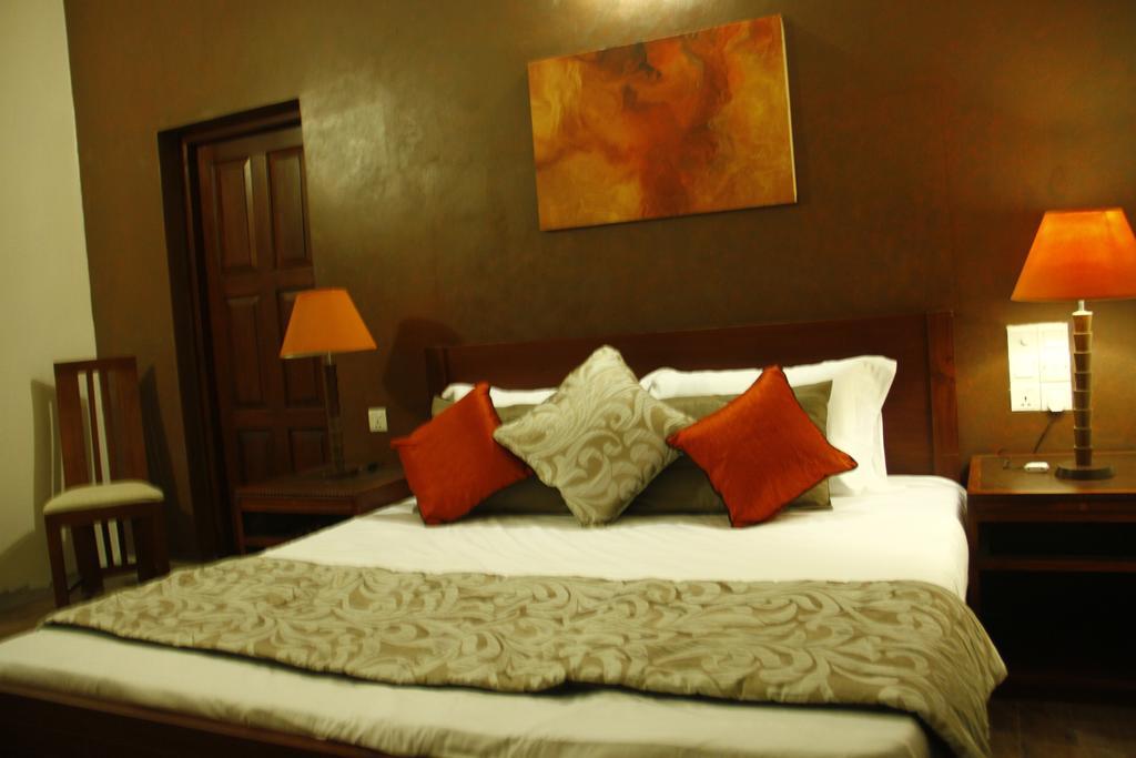 The Canes Boutique Hotel Коломбо Номер фото