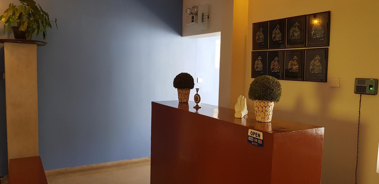 The Canes Boutique Hotel Коломбо Экстерьер фото
