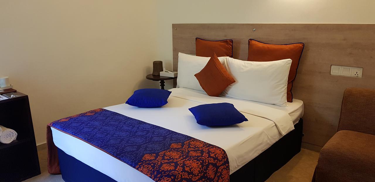 The Canes Boutique Hotel Коломбо Экстерьер фото